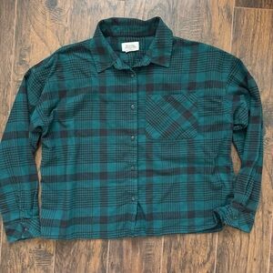 Boston Traders Large Hunter Green and Navy Plaid Flannel Shirt